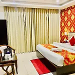 Blueberry Hotel Zirakpur-A Family Hotel With Spacious And Hygenic Rooms