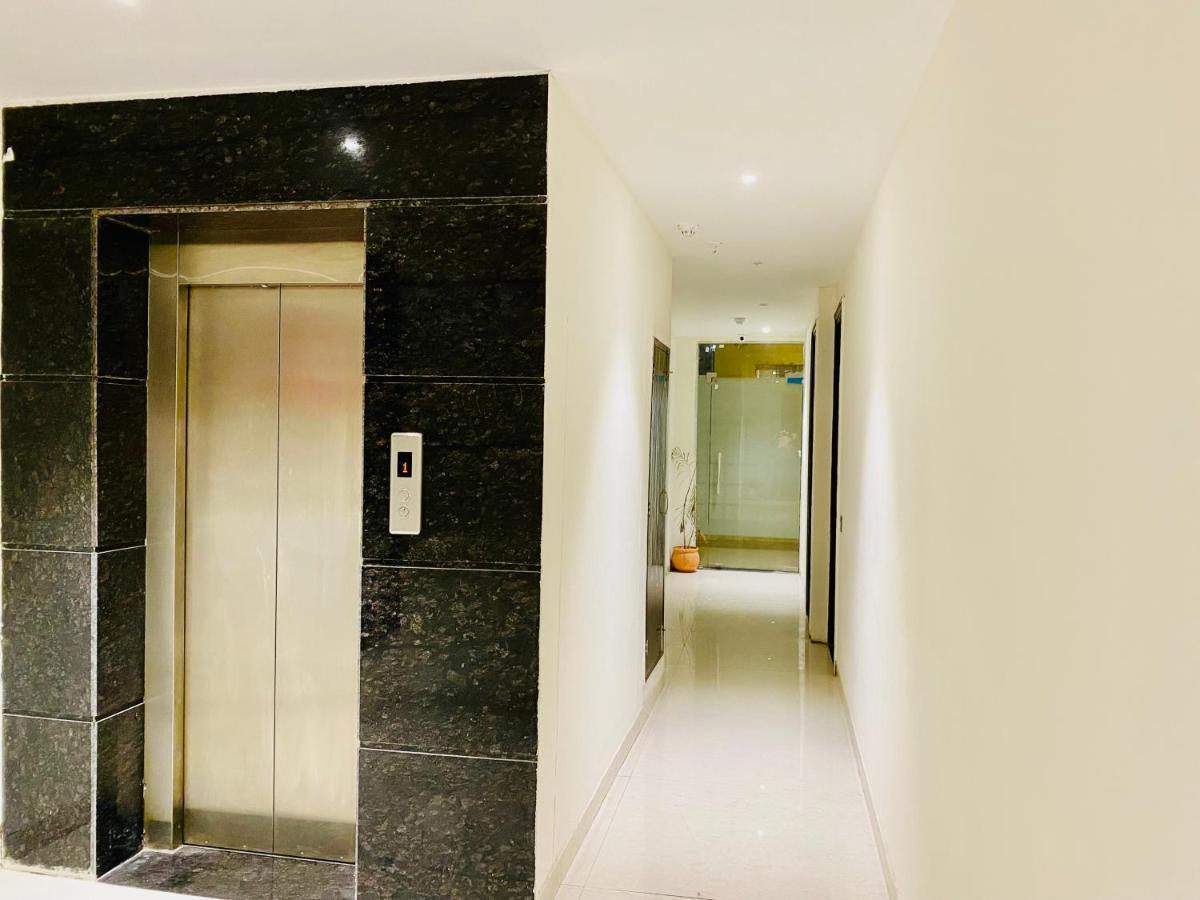 Blueberry Zirakpur-a Family With Spacious And Hygenic 4* Chandigarh