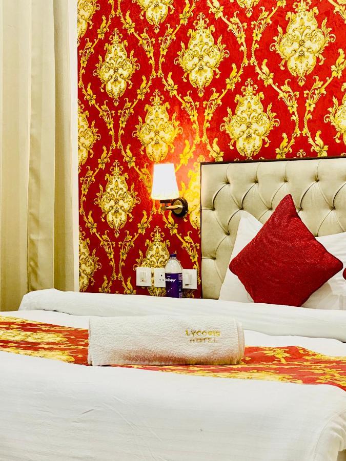 Blueberry Zirakpur-a Family With Spacious And Hygenic Hotel